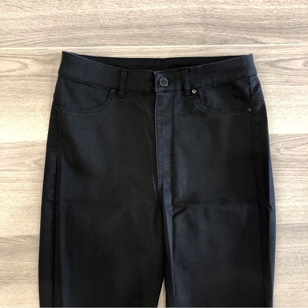 Skinny Jeans - Picture 6 of 9